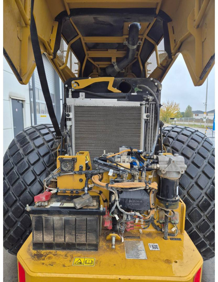 Лизинг на CAT CS12GC CAT CS12GC: слика 23