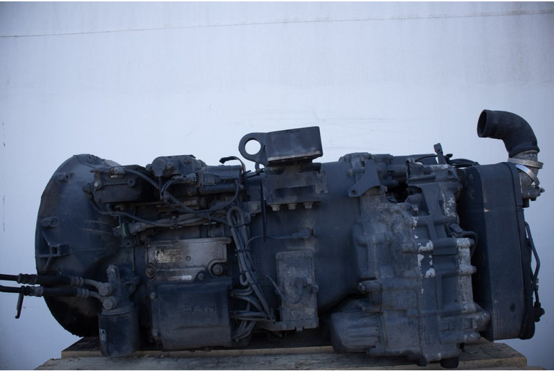 MAN 12+2GZ 3000TO+VOITH 81.32004-6419 - Менувач за Камион: слика 1 MAN 12+2GZ 3000TO+VOITH 81.32004-6419 - Менувач за Камион: слика 1