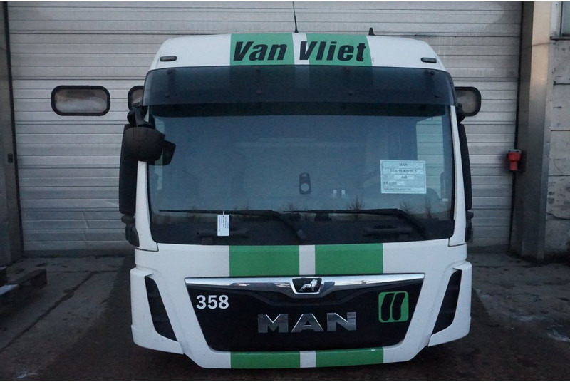 MAN F99L39 TGS - Кабина и ентериер за Камион: слика 1 MAN F99L39 TGS - Кабина и ентериер за Камион: слика 1