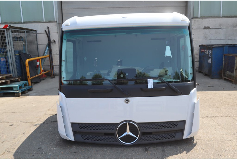 Mercedes-Benz AROCS M-CAB CLASSICSPACE 2.3M - Кабина и ентериер за Камион: слика 1 Mercedes-Benz AROCS M-CAB CLASSICSPACE 2.3M - Кабина и ентериер за Камион: слика 1