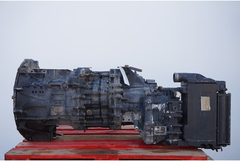 ZF 12AS3001TO+INT 81 32003-6734 - Менувач за Камион: слика 1 ZF 12AS3001TO+INT 81 32003-6734 - Менувач за Камион: слика 1