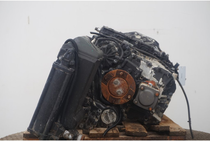 ZF 16S151OD+INT F2000 81.32003-6402 - Менувач за Камион: слика 4 ZF 16S151OD+INT F2000 81.32003-6402 - Менувач за Камион: слика 4