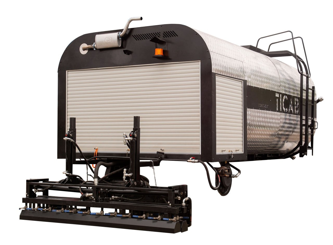 TICAB Asphalt Distributor, 8000 L, Аutonomous Asphalt Sprayer, Manufacturer - Камион со бетонска пумпа: слика 2 TICAB Asphalt Distributor, 8000 L, Аutonomous Asphalt Sprayer, Manufacturer - Камион со бетонска пумпа: слика 2