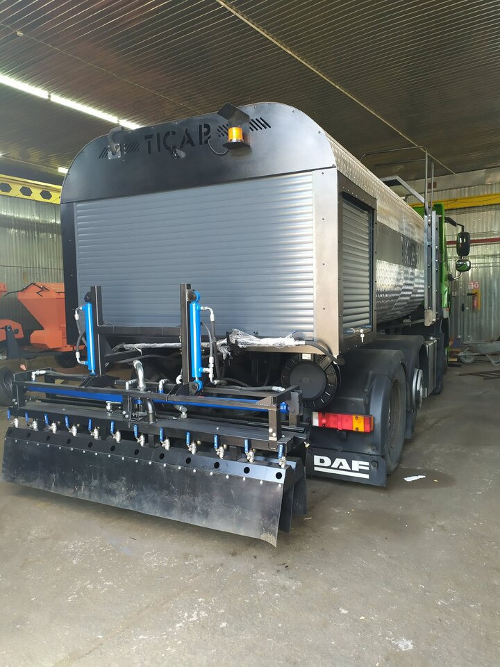 TICAB Аutonomous Asphalt Sprayer 8000 L, Asphalt Distributor, Manufacturer - Камион со бетонска пумпа: слика 5 TICAB Аutonomous Asphalt Sprayer 8000 L, Asphalt Distributor, Manufacturer - Камион со бетонска пумпа: слика 5