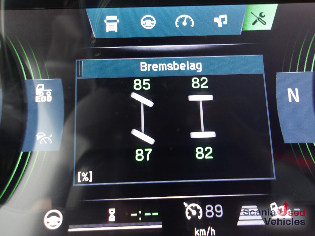 SCANIA R 460 EB - MEGA - HIGHLINE - 2x TANKs - ACC - Камион влекач: слика 3 SCANIA R 460 EB - MEGA - HIGHLINE - 2x TANKs - ACC - Камион влекач: слика 3