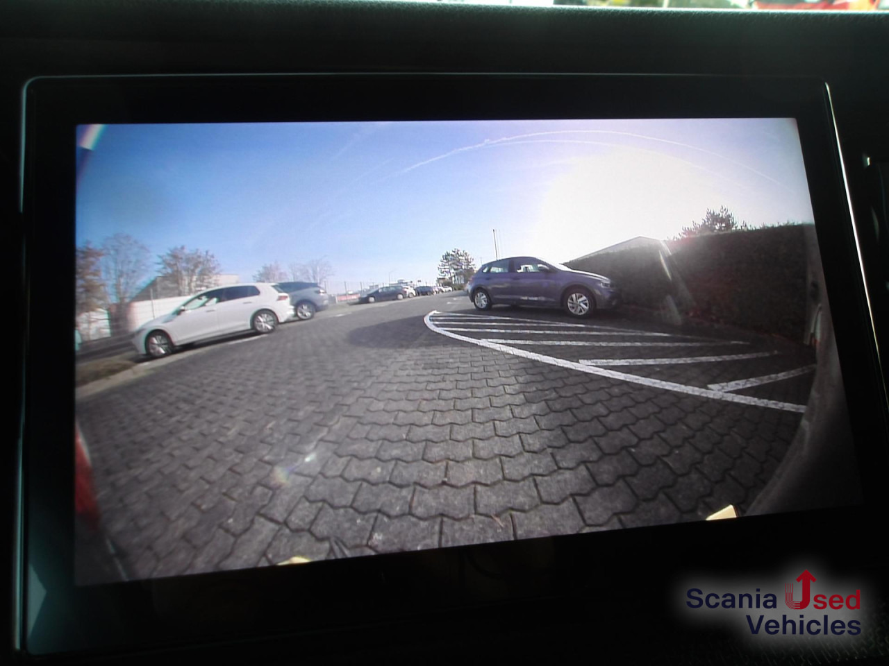 SCANIA R 460 EB - MEGA - HIGHLINE - 2x TANKs - ACC - Камион влекач: слика 2 SCANIA R 460 EB - MEGA - HIGHLINE - 2x TANKs - ACC - Камион влекач: слика 2