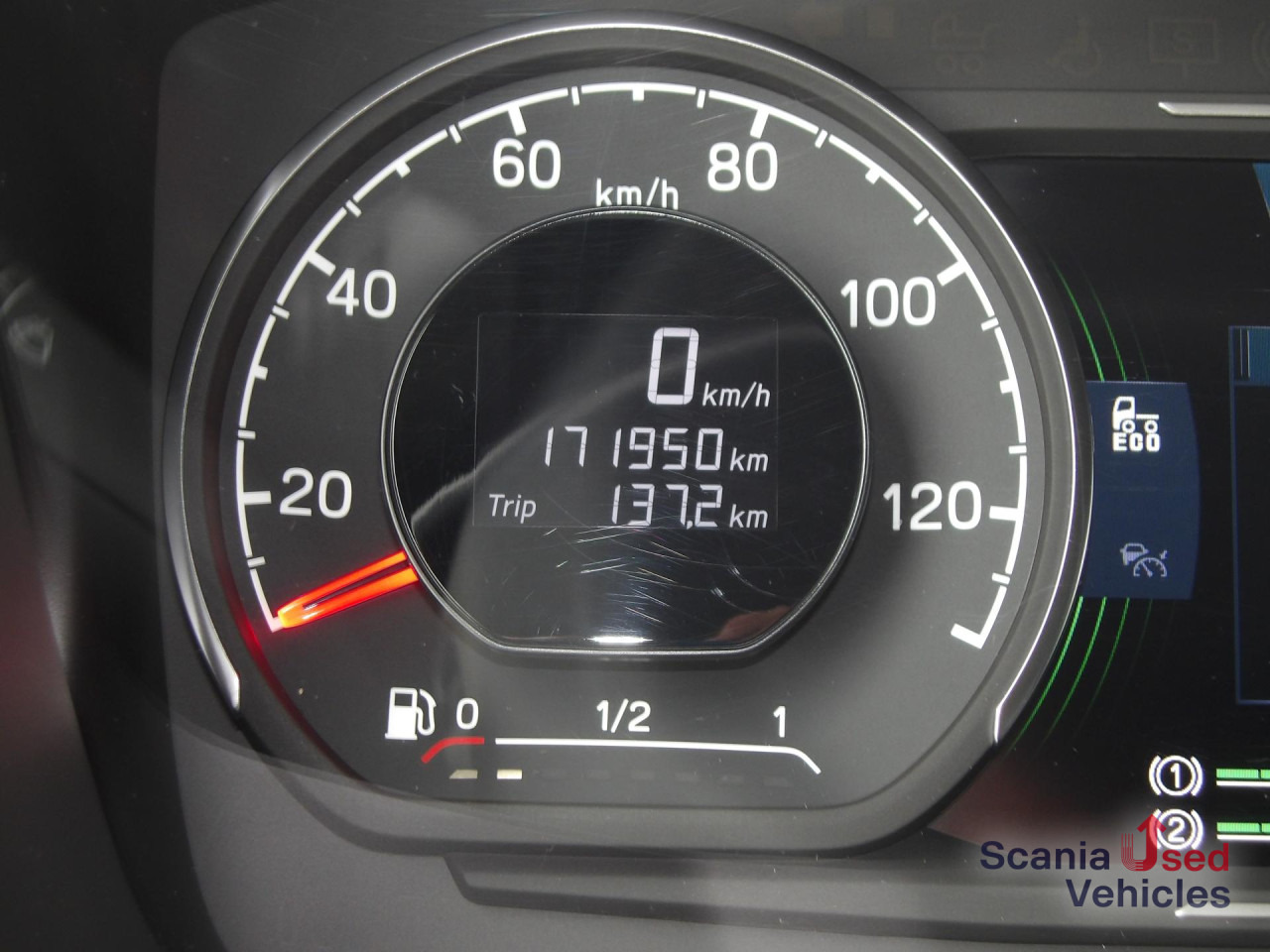 SCANIA R 460 NA - HIGHLINE - 2x TANKs - ACC - - Камион влекач: слика 5 SCANIA R 460 NA - HIGHLINE - 2x TANKs - ACC - - Камион влекач: слика 5