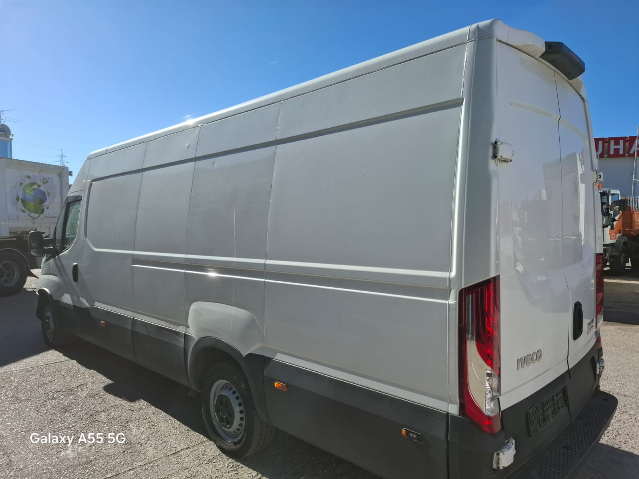 IVECO Daily 35S16V A8 - Патничко комбе: слика 3 IVECO Daily 35S16V A8 - Патничко комбе: слика 3