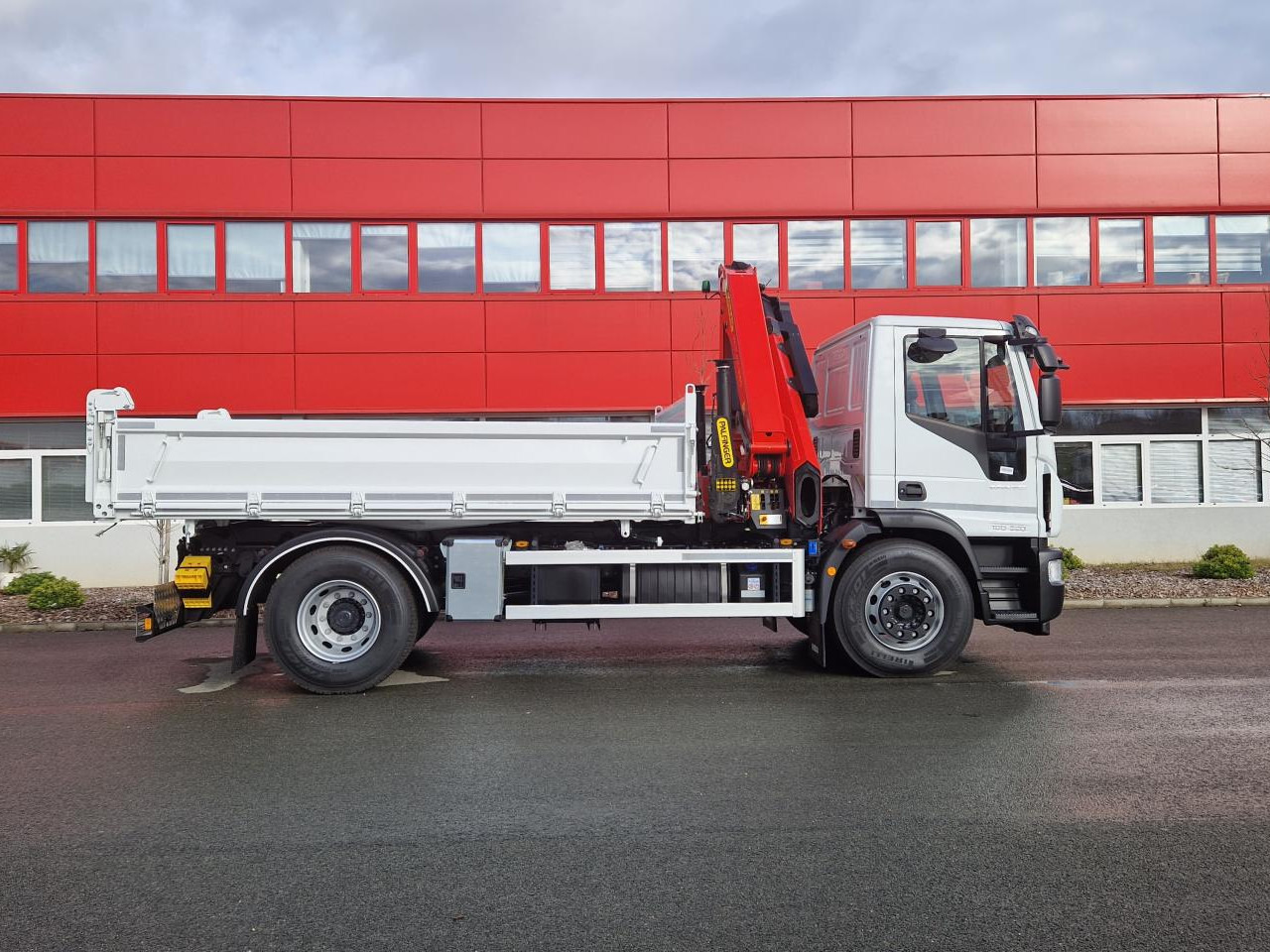 IVECO Eurocargo ML180E32 - Кипер: слика 3 IVECO Eurocargo ML180E32 - Кипер: слика 3