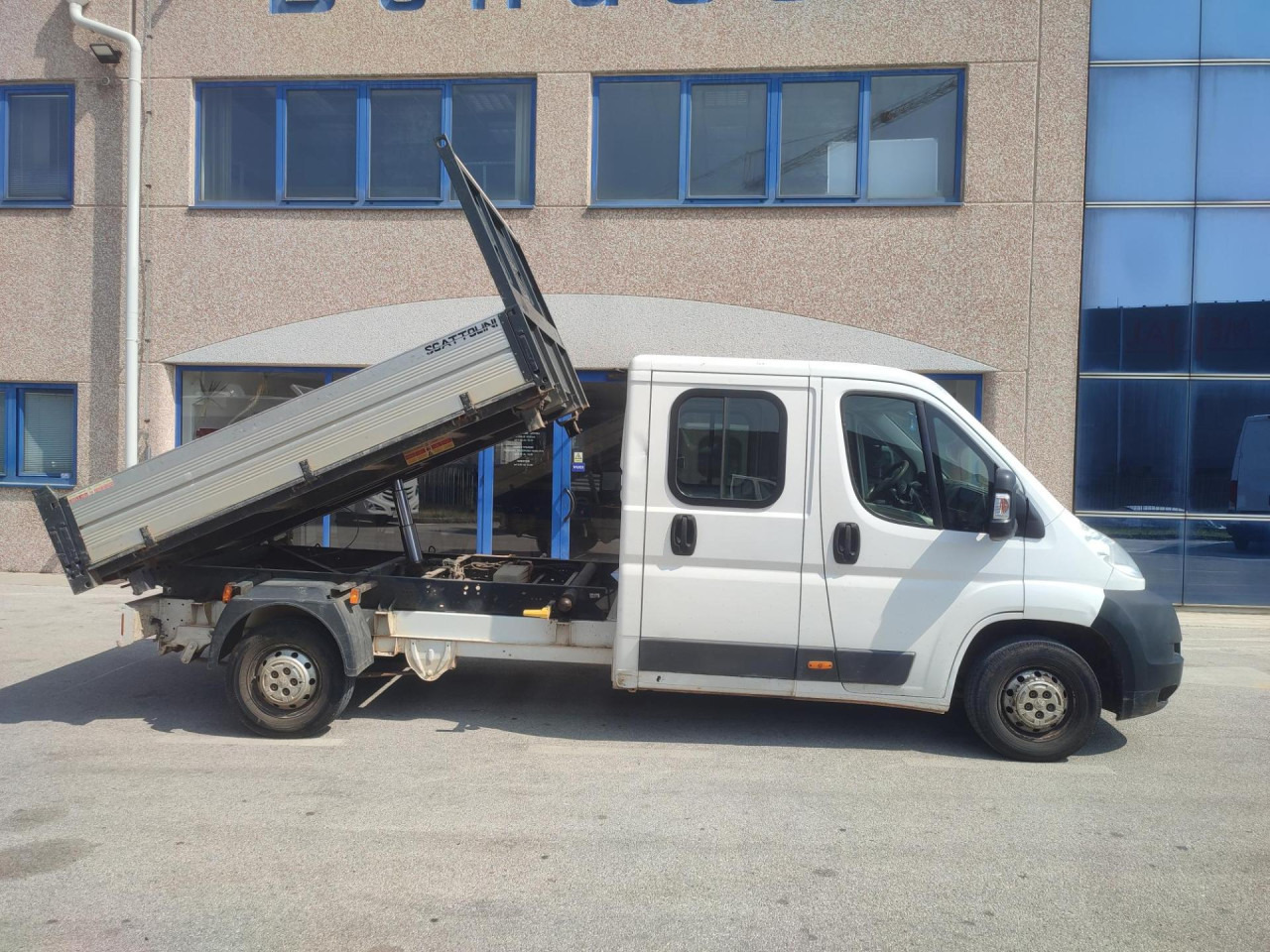 PEUGEOT Boxer 2.2 HDI - Комби кипер, Комби со двојна кабина: слика 5 PEUGEOT Boxer 2.2 HDI - Комби кипер, Комби со двојна кабина: слика 5