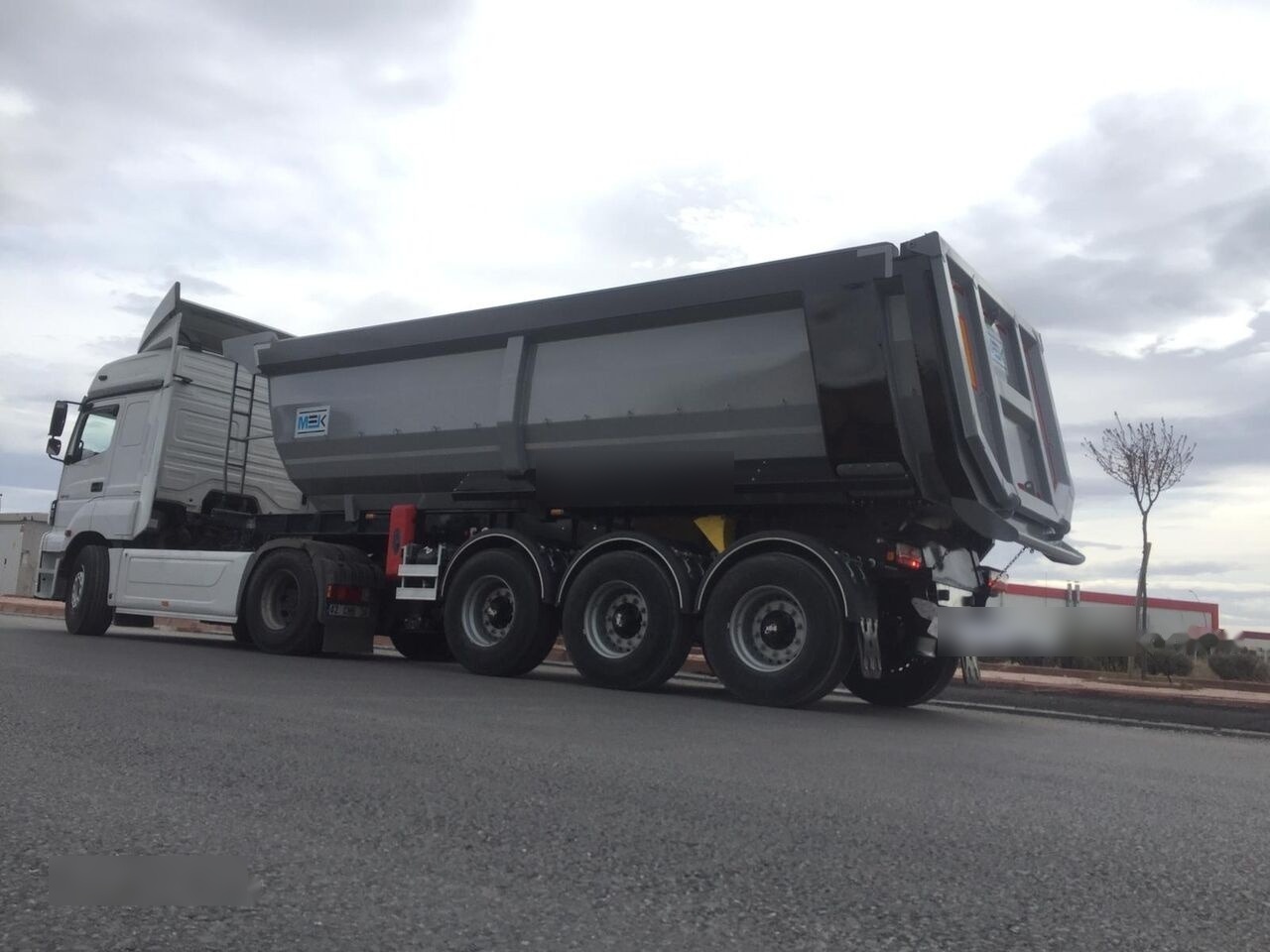 Scorpion Trailer SCORPION TRAILER NEW 3 AXLE TIPPER SEMI TRAILER (MANUFACTURER COMPANY) - Кипер полуприколка: слика 1 Scorpion Trailer SCORPION TRAILER NEW 3 AXLE TIPPER SEMI TRAILER (MANUFACTURER COMPANY) - Кипер полуприколка: слика 1