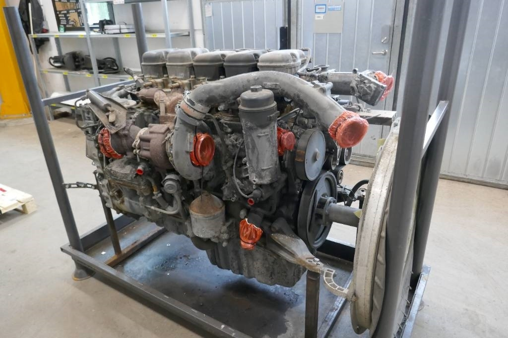 Scania P 320 - Мотор за Камион: слика 1 Scania P 320 - Мотор за Камион: слика 1