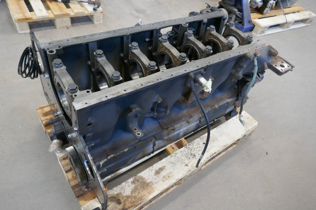 Scania R 500 - Мотор за Камион: слика 1 Scania R 500 - Мотор за Камион: слика 1