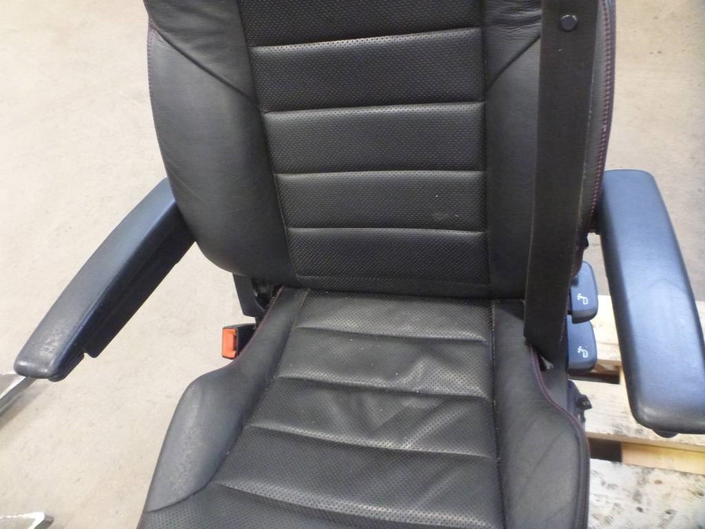 Scania R 650 - Кабина за Камион: слика 3 Scania R 650 - Кабина за Камион: слика 3