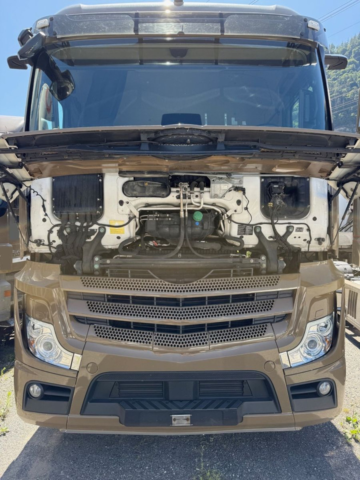Mercedes-Benz Actros 1845 4x2, MP5, E6, Retarder - Камион влекач: слика 3 Mercedes-Benz Actros 1845 4x2, MP5, E6, Retarder - Камион влекач: слика 3