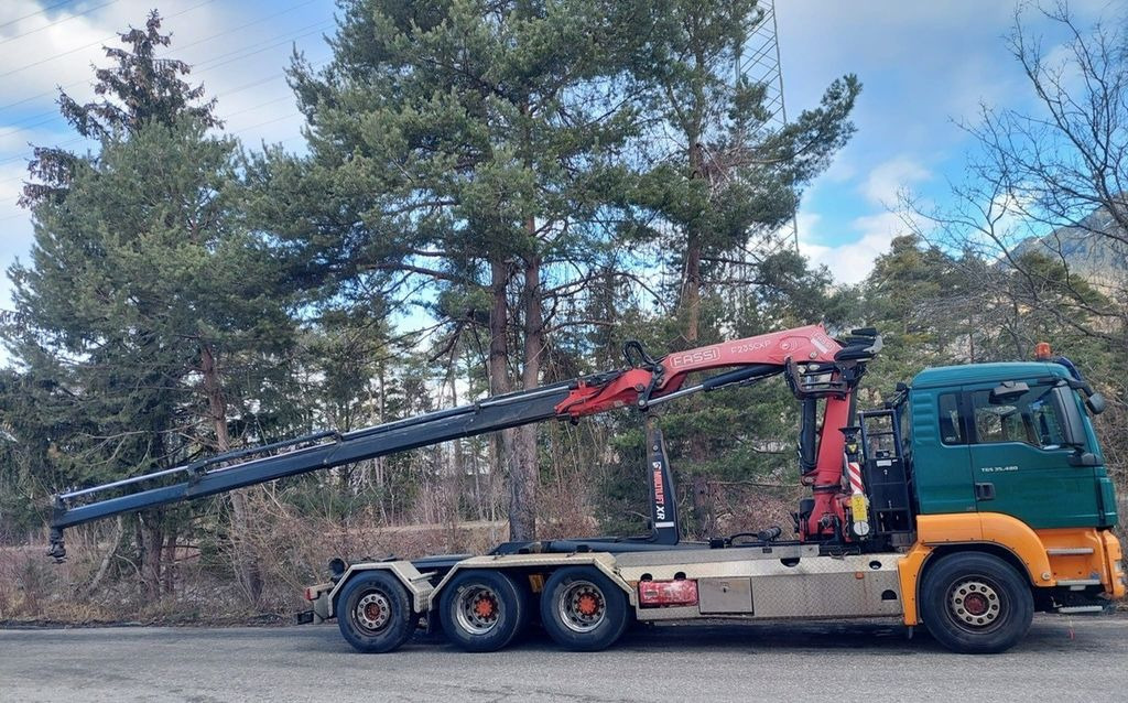 MAN TGS 35.480 8x4, E5, Fassi F235CXP Kran+Abroll MAN TGS 35.480 8x4, E5, Fassi F235CXP Kran+Abroll - Камион со кран, Камион со кука за подигање: слика 3 MAN TGS 35.480 8x4, E5, Fassi F235CXP Kran+Abroll MAN TGS 35.480 8x4, E5, Fassi F235CXP Kran+Abroll - Камион со кран, Камион со кука за подигање: слика 3