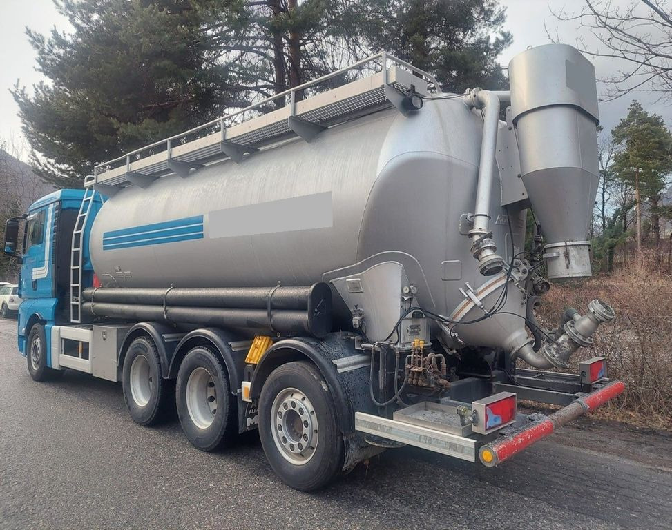 MAN TGX 35.440 8x4, E5, Silo 24m³, Kipper+Kompressor - Камион цистерна: слика 4 MAN TGX 35.440 8x4, E5, Silo 24m³, Kipper+Kompressor - Камион цистерна: слика 4
