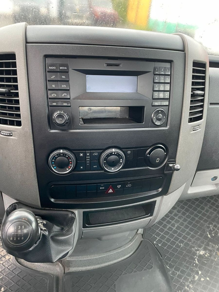 Mercedes-Benz 316 CDI, 5.20m Pritsche - Комбе со отворен сандак: слика 4 Mercedes-Benz 316 CDI, 5.20m Pritsche - Комбе со отворен сандак: слика 4