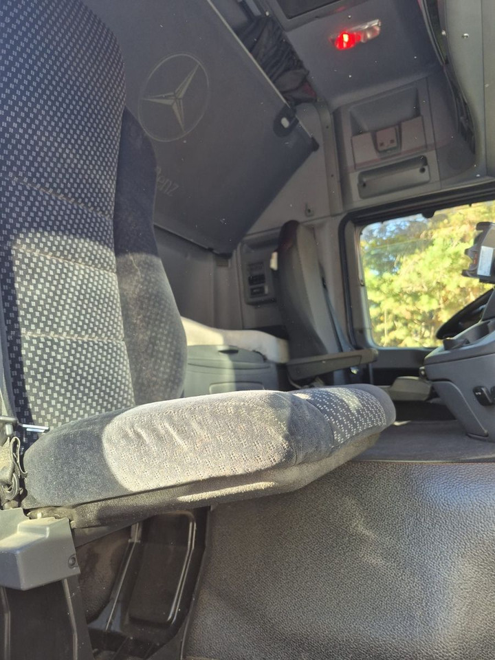 Камион со кран Mercedes-Benz Actros 2548 6x2,E5,MP3,EPS, Penz 25R9,50 Greifer: слика 14