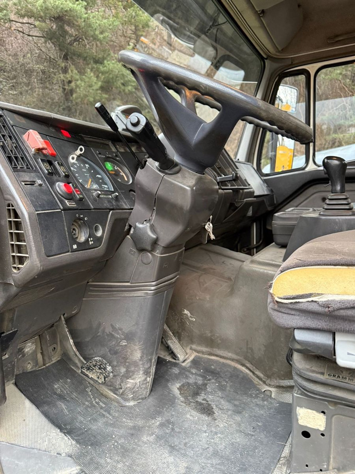 Mercedes-Benz SK 1831 K 4x2, Abroll - Камион со кука за подигање: слика 5 Mercedes-Benz SK 1831 K 4x2, Abroll - Камион со кука за подигање: слика 5