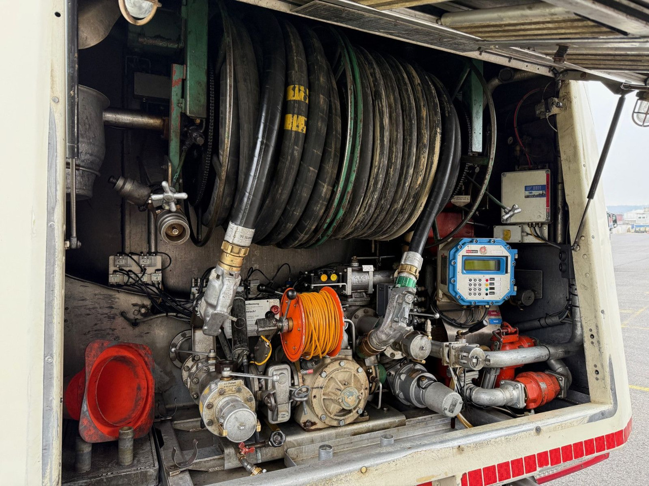 Renault C460 4x2, Euro 6,ADR,Diesel Benzin,Rohr Anhaeger Renault C460 4x2, Euro 6c, ADR, Diesel Benzin - Камион цистерна: слика 5 Renault C460 4x2, Euro 6,ADR,Diesel Benzin,Rohr Anhaeger Renault C460 4x2, Euro 6c, ADR, Diesel Benzin - Камион цистерна: слика 5