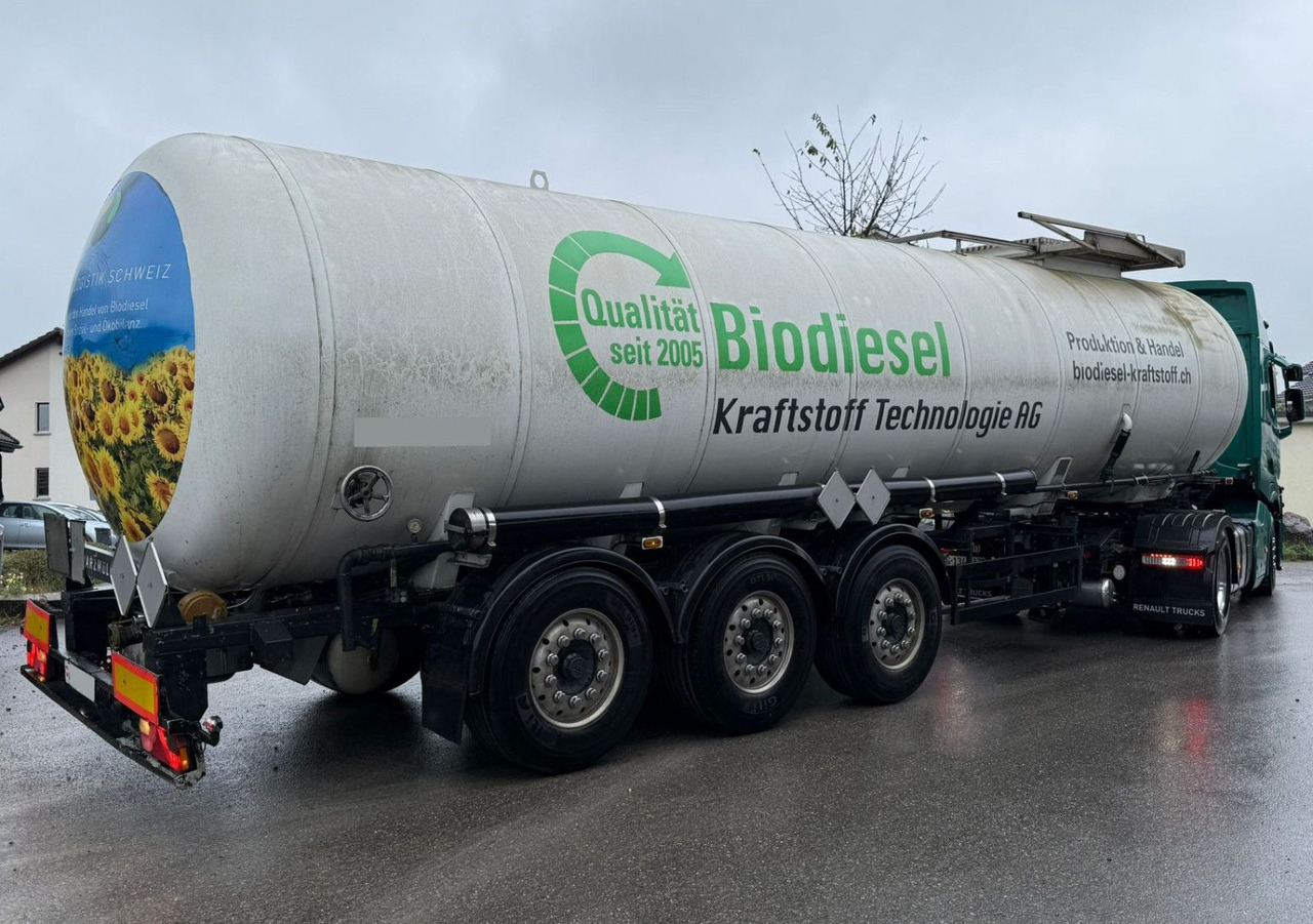 Schwarzmüller TS 3/E, ADR, Bitumen, 1 Kammer - Полуприколка цистерна: слика 2 Schwarzmüller TS 3/E, ADR, Bitumen, 1 Kammer - Полуприколка цистерна: слика 2