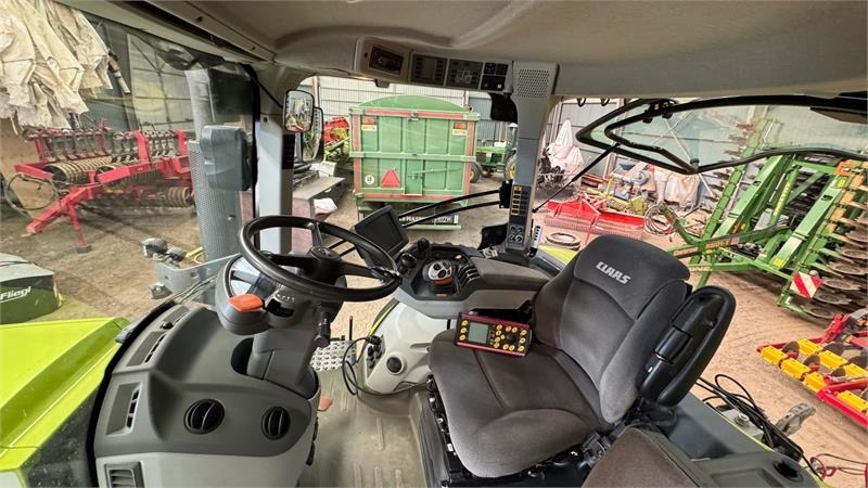 Claas AXION 830 CEBIS - Трактор: слика 4 Claas AXION 830 CEBIS - Трактор: слика 4