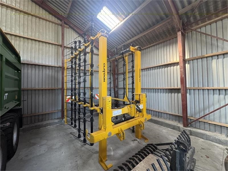 Claydon 7,5 meter Kørt under 300 HA - Пружинна брана: слика 1 Claydon 7,5 meter Kørt under 300 HA - Пружинна брана: слика 1