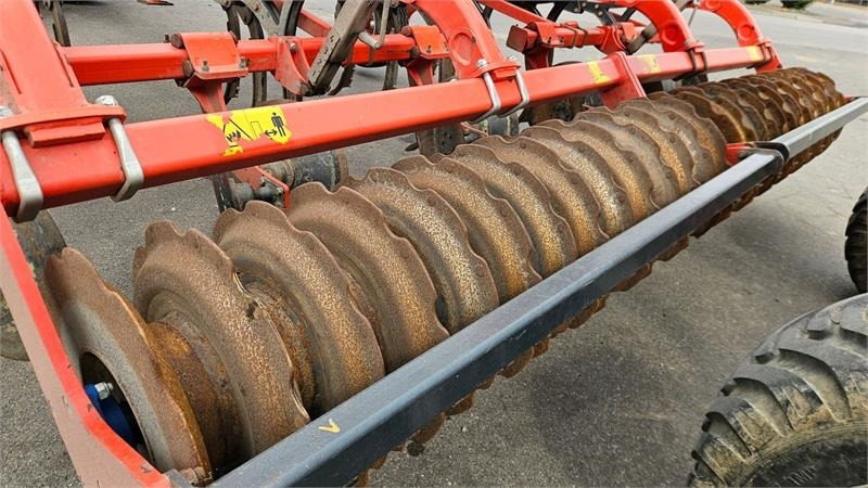 Kuhn CULTIMER L4000 Bugseret - Ситнач: слика 4 Kuhn CULTIMER L4000 Bugseret - Ситнач: слика 4