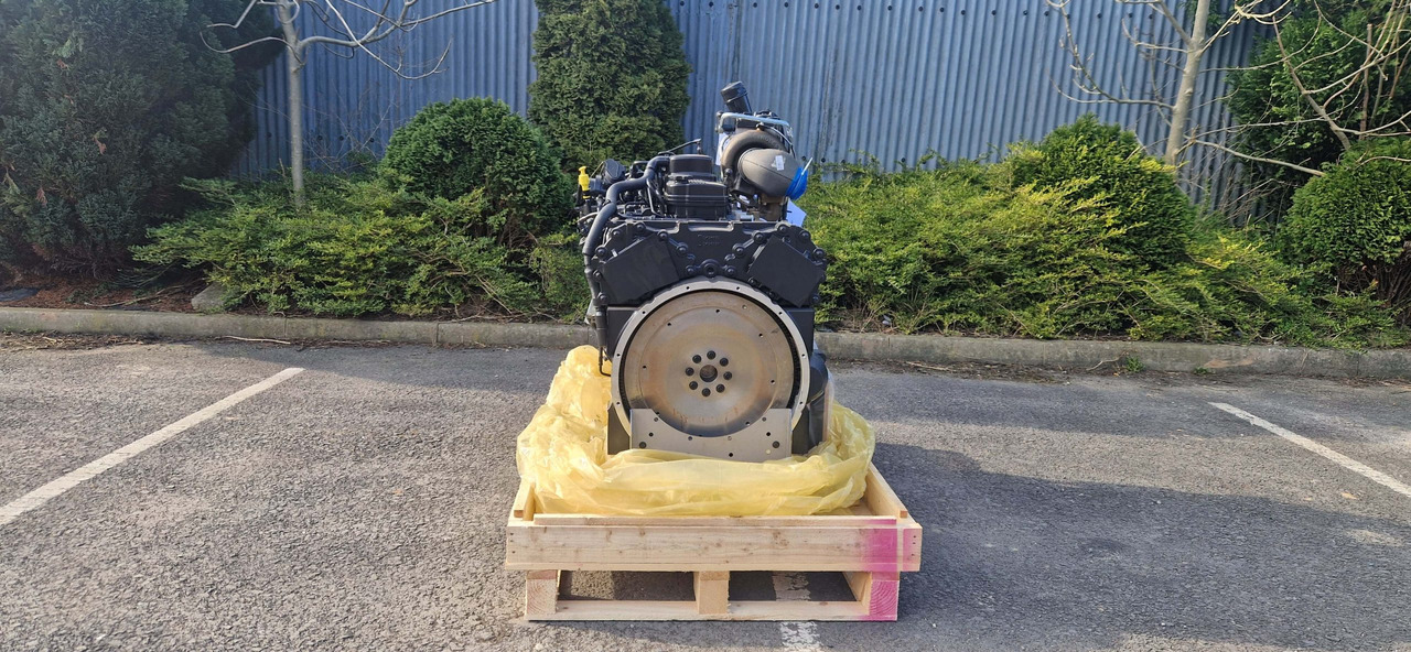 Cummins QSB 6.7 engine unused 6 cylinder CM2450 ECU - Мотор за Градежна машина: слика 5 Cummins QSB 6.7 engine unused 6 cylinder CM2450 ECU - Мотор за Градежна машина: слика 5