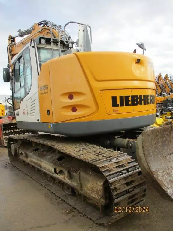 Лизинг на  2015 Liebherr R 926 Compact 2015 Liebherr R 926 Compact: слика 6
