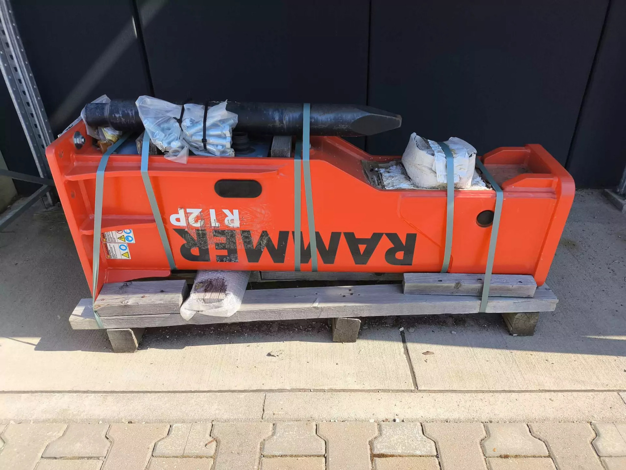 2023 Rammer R12P - Хидрауличен чекан: слика 1 2023 Rammer R12P - Хидрауличен чекан: слика 1