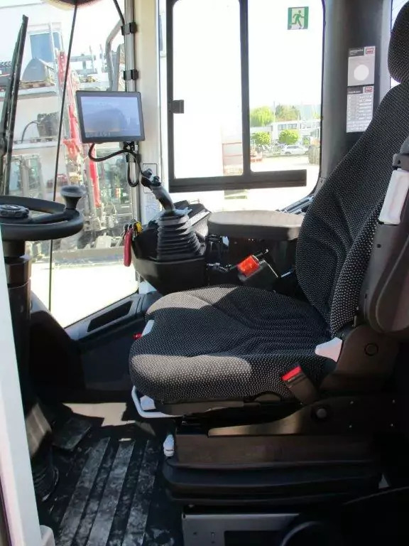 2024 Liebherr L 526 Stereo G8.0-D V - Натоварувач на тркала: слика 5 2024 Liebherr L 526 Stereo G8.0-D V - Натоварувач на тркала: слика 5