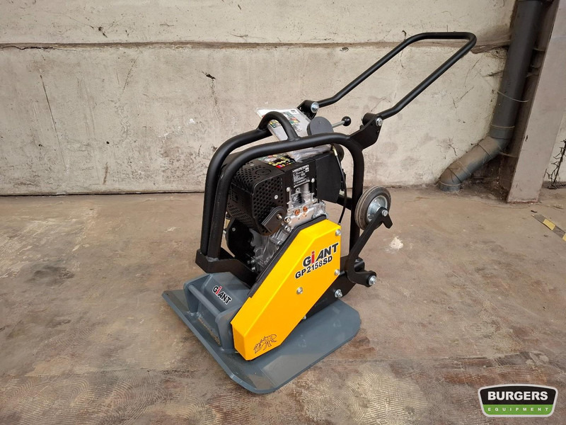 Giant GP2158SD - Вибрациска плоча: слика 1 Giant GP2158SD - Вибрациска плоча: слика 1