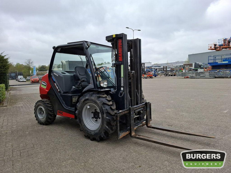 Manitou MC 25-4 D K ST5 S1 Buggy - Дизел вилушкар: слика 2 Manitou MC 25-4 D K ST5 S1 Buggy - Дизел вилушкар: слика 2