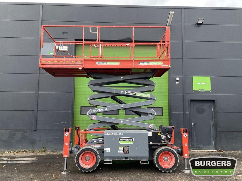 Skyjack SJ6832 RTE - Кревач ножица: слика 1 Skyjack SJ6832 RTE - Кревач ножица: слика 1