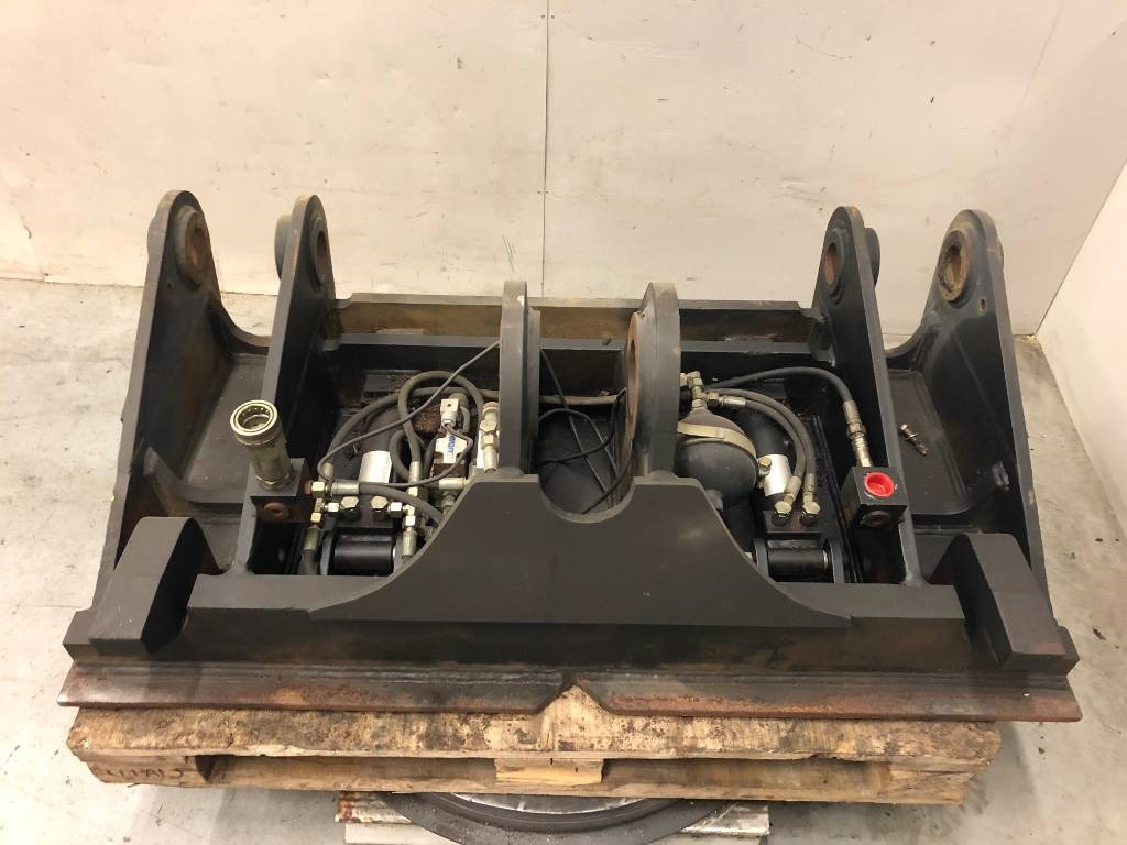 CAT 966 G - Брза спојка за Градежна машина: слика 4 CAT 966 G - Брза спојка за Градежна машина: слика 4