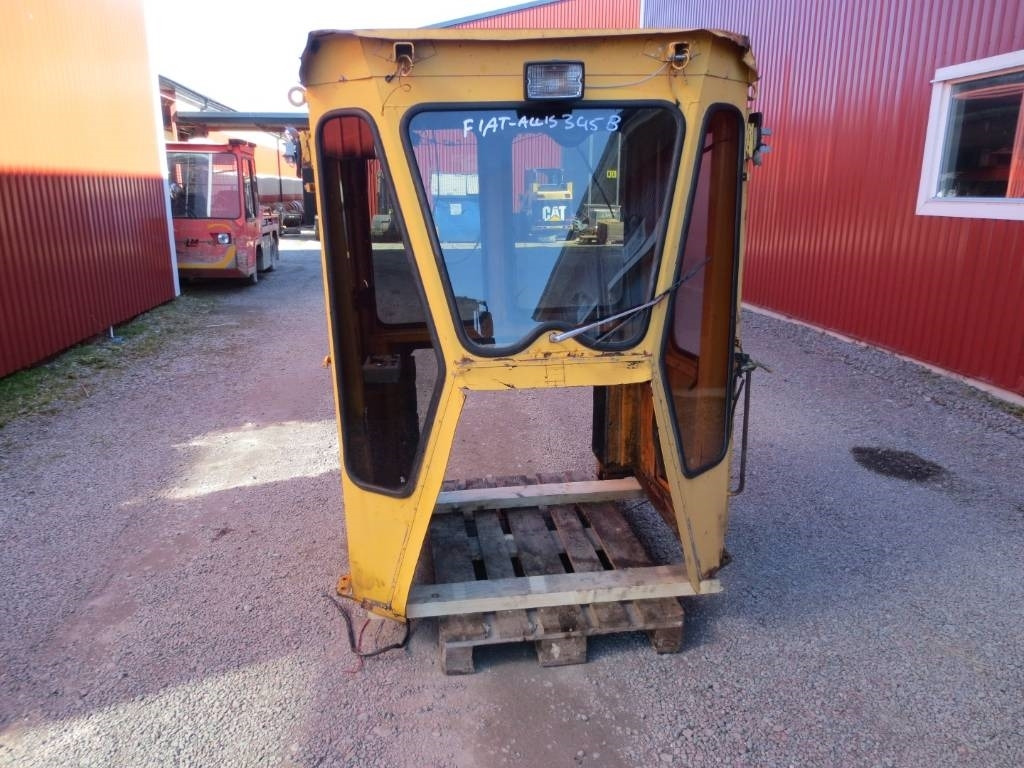 Fiat-Allis 345B - Кабина за Градежна машина: слика 1 Fiat-Allis 345B - Кабина за Градежна машина: слика 1