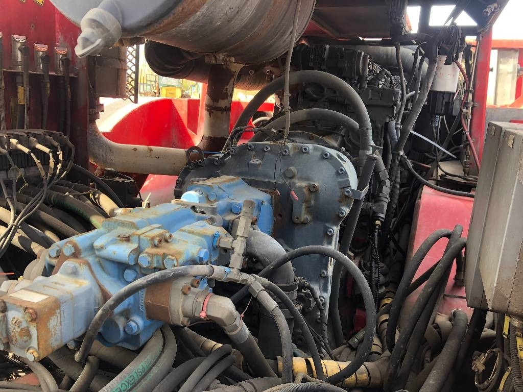 Jama SBU 8000 Dismantled: only spare parts - Булдожер: слика 5 Jama SBU 8000 Dismantled: only spare parts - Булдожер: слика 5