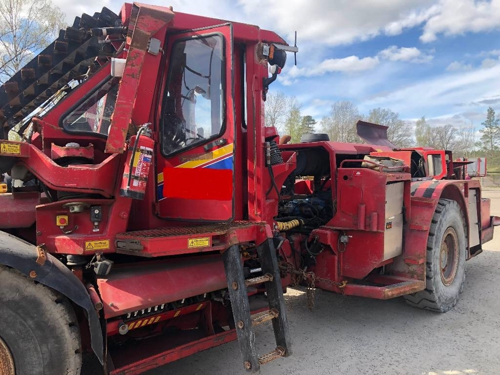 Jama SBU 8000 Dismantled: only spare parts - Булдожер: слика 2 Jama SBU 8000 Dismantled: only spare parts - Булдожер: слика 2