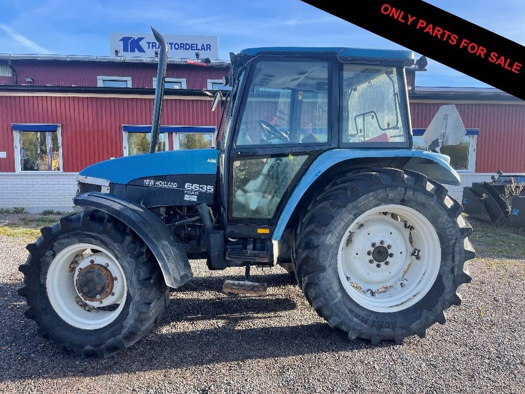 New Holland 6635 Dismantled: only spare parts - Трактор: слика 1 New Holland 6635 Dismantled: only spare parts - Трактор: слика 1