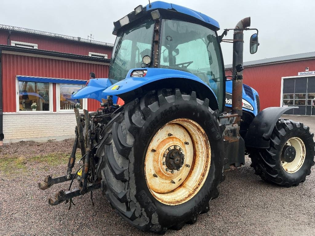New Holland TG 285 Dismantled. Only spare parts - Трактор: слика 2 New Holland TG 285 Dismantled. Only spare parts - Трактор: слика 2