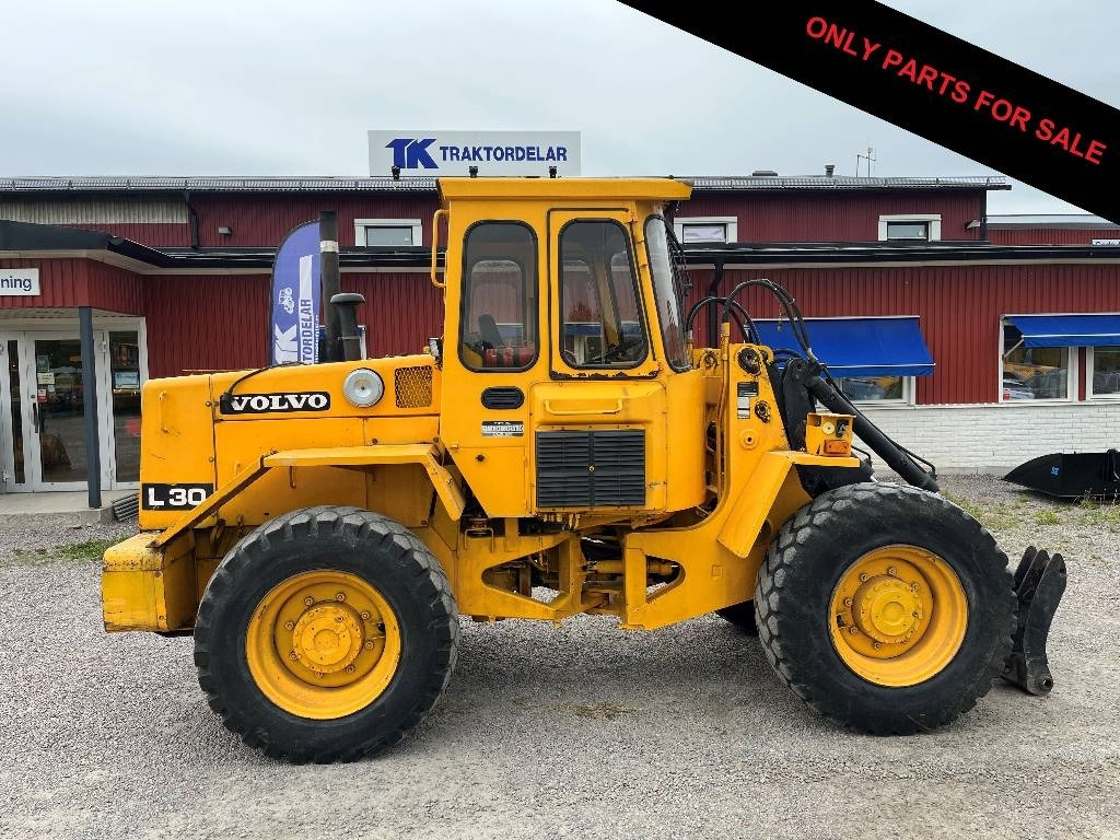 Volvo BM L30 Dismantled. Only specific spare parts - Натоварувач на тркала: слика 1 Volvo BM L30 Dismantled. Only specific spare parts - Натоварувач на тркала: слика 1