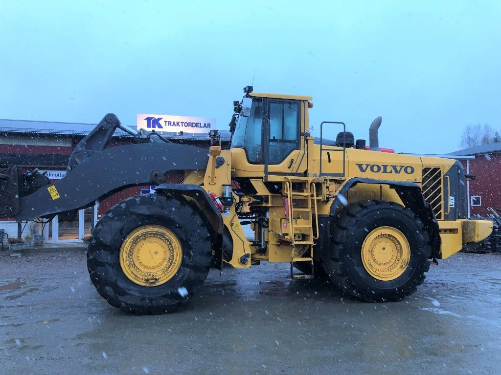 Volvo L 350 F Dismantled for parts - Натоварувач на тркала: слика 1 Volvo L 350 F Dismantled for parts - Натоварувач на тркала: слика 1