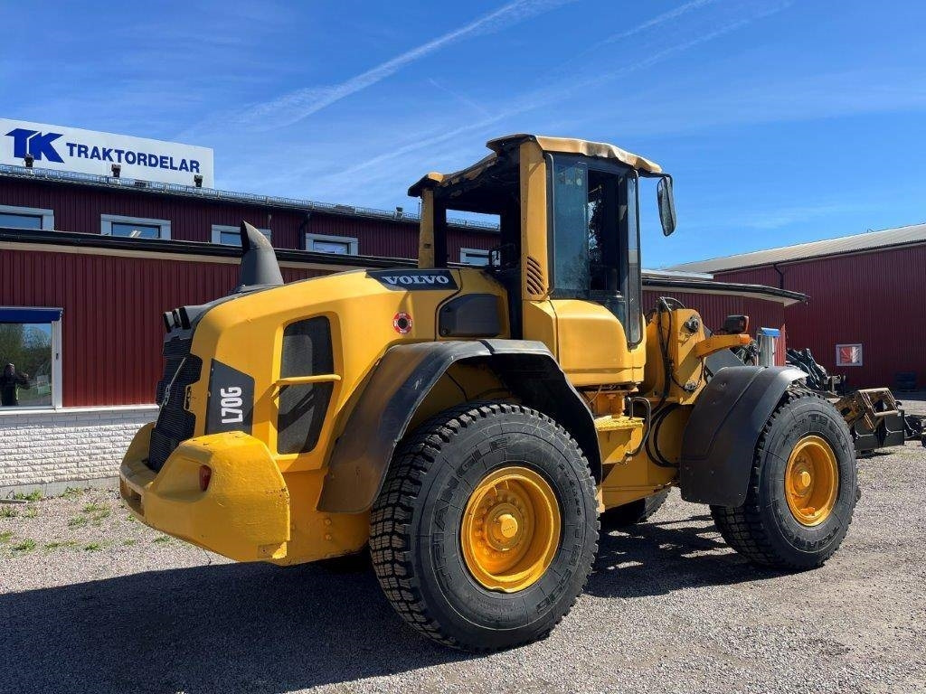 Volvo L 70 G Dismantled. Only specific spare parts - Натоварувач на тркала: слика 2 Volvo L 70 G Dismantled. Only specific spare parts - Натоварувач на тркала: слика 2