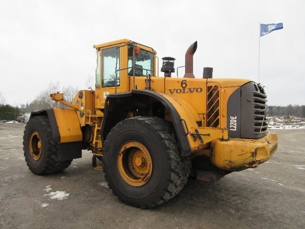 Volvo L220E Delar / Parts - Натоварувач на тркала: слика 2 Volvo L220E Delar / Parts - Натоварувач на тркала: слика 2