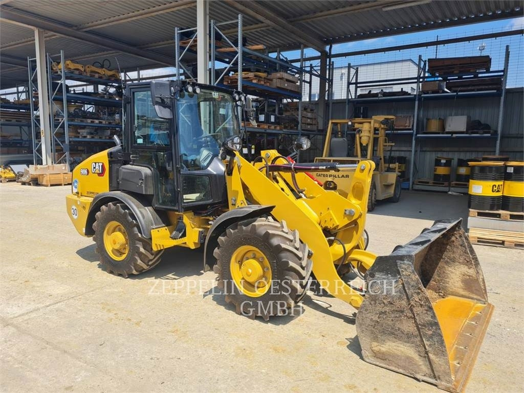 CAT 906-14 - Натоварувач на тркала: слика 2 CAT 906-14 - Натоварувач на тркала: слика 2
