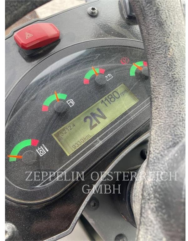 CAT 908M - Натоварувач на тркала: слика 5 CAT 908M - Натоварувач на тркала: слика 5