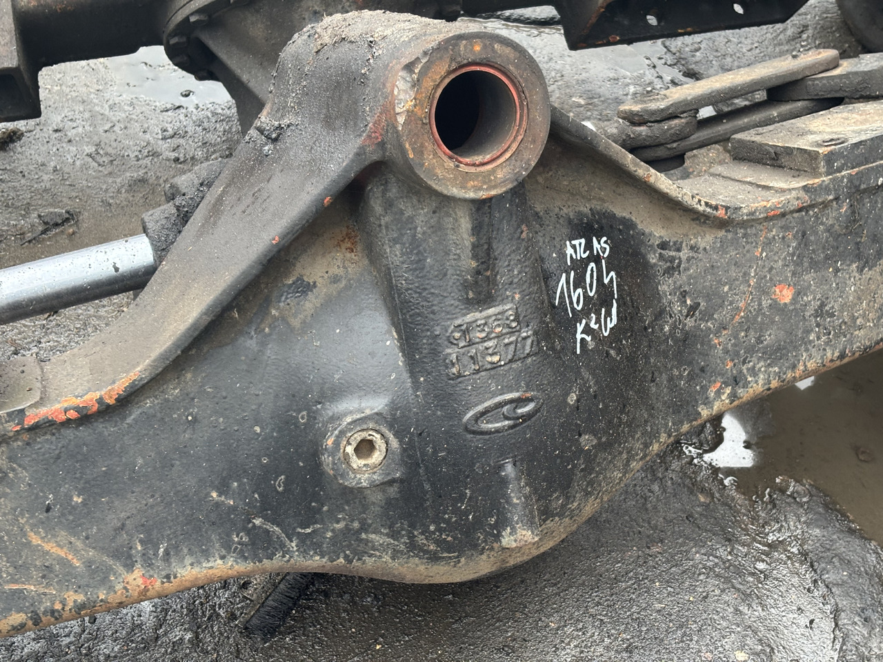 Atlas 1604 KZW Oś Przednia Most Przedni Zwolnica Zwrotnica Obudowa Pochwa Siłowniki CZĘŚCI - Рукавец за Земјоделска машина: слика 3 Atlas 1604 KZW Oś Przednia Most Przedni Zwolnica Zwrotnica Obudowa Pochwa Siłowniki CZĘŚCI - Рукавец за Земјоделска машина: слика 3