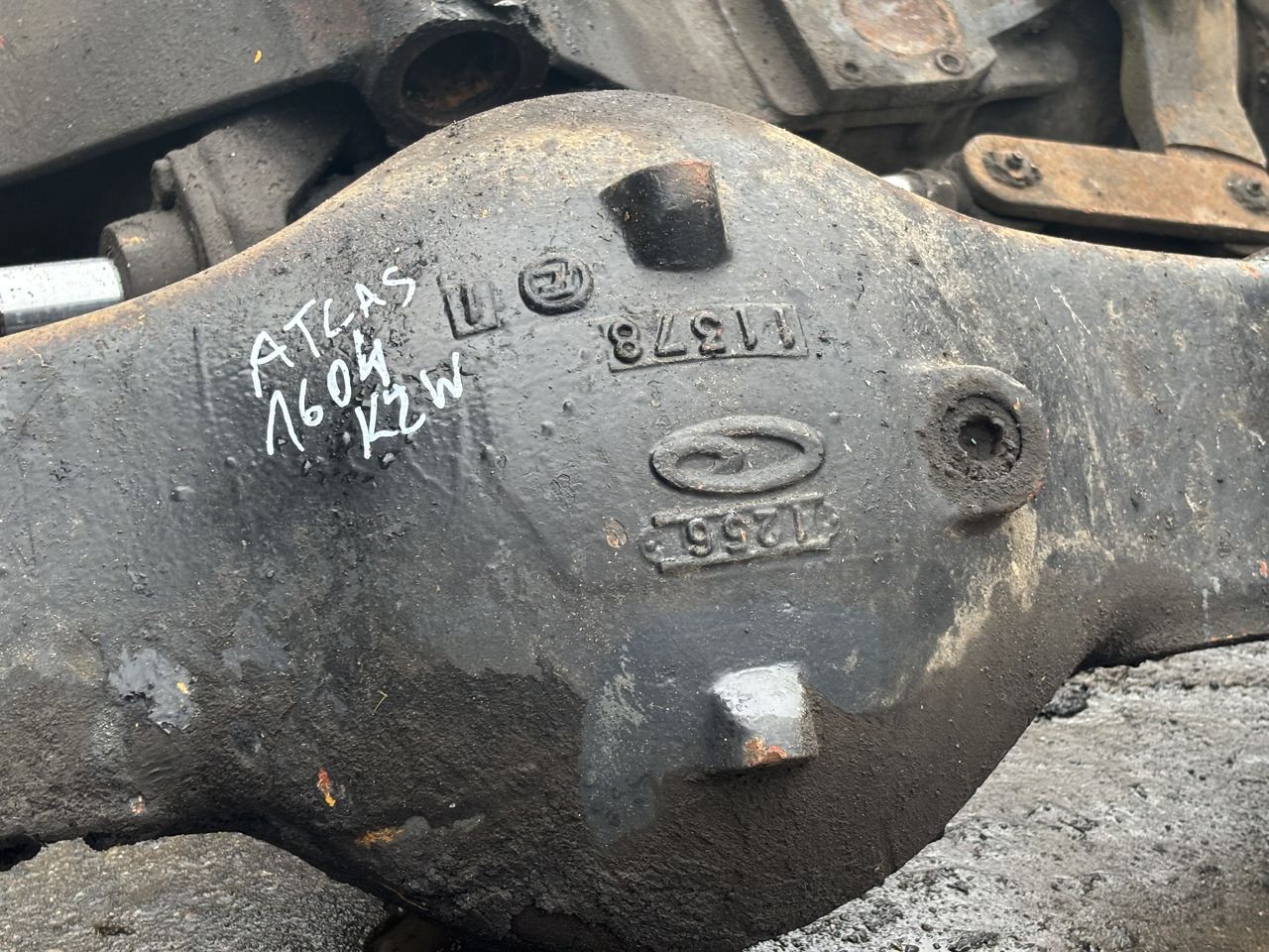 Atlas 1604 KZW Oś Tylnia Most Tylni Zwolnica Zwrotnica Obudowa Pochwa Układ Planetarny CZĘŚCI - Рукавец за Земјоделска машина: слика 3 Atlas 1604 KZW Oś Tylnia Most Tylni Zwolnica Zwrotnica Obudowa Pochwa Układ Planetarny CZĘŚCI - Рукавец за Земјоделска машина: слика 3